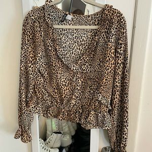 H&M Cheerah Print Long Sleeve Cropped Wrap Blouse w/ Frills & Elastic Cuffs